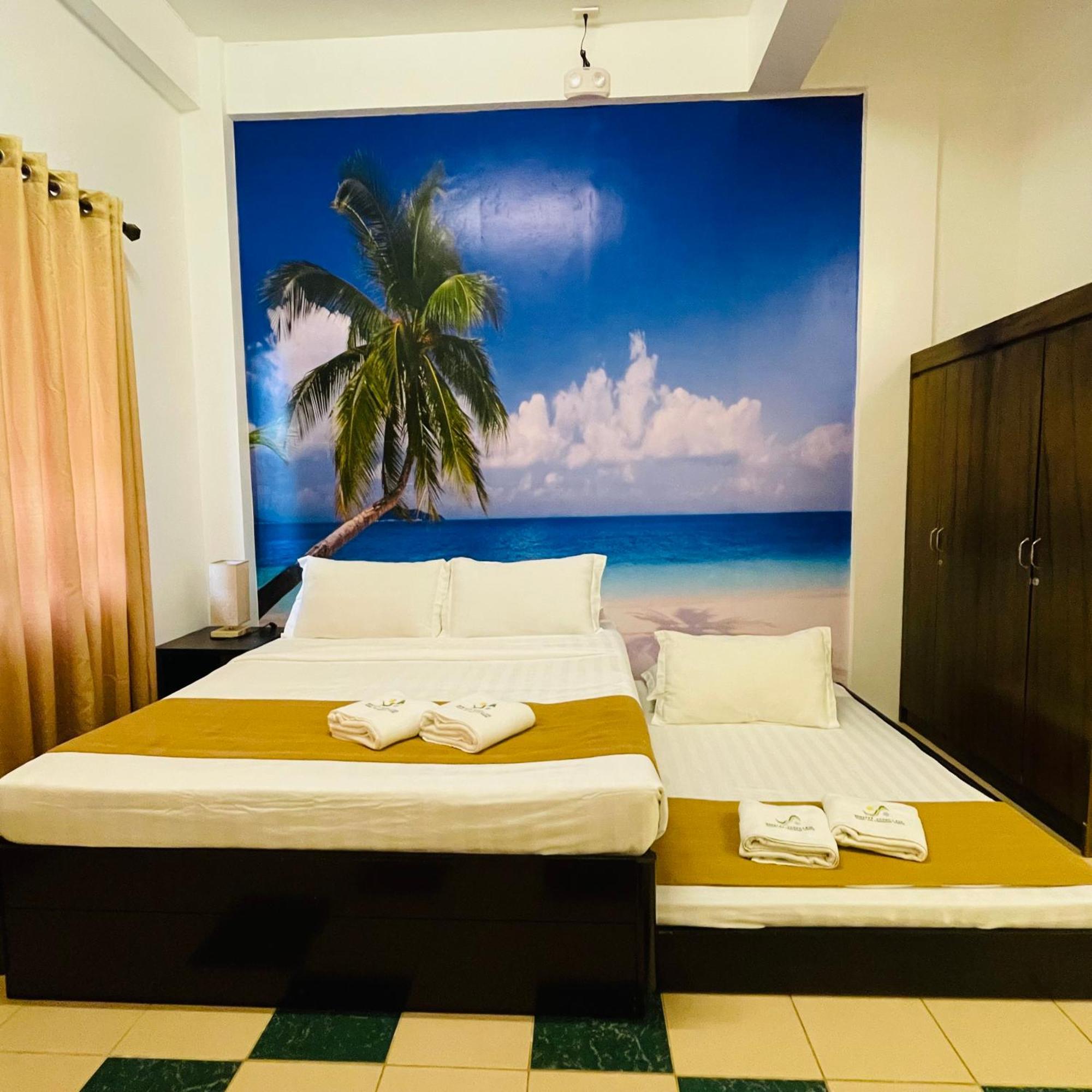 Castle Rock Boracay Aparthotel Yapak Exterior photo
